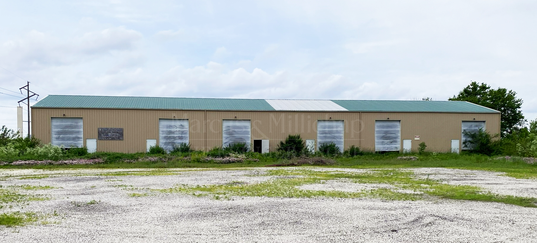 1704 industrial park rd, Champaign, IL for Sale