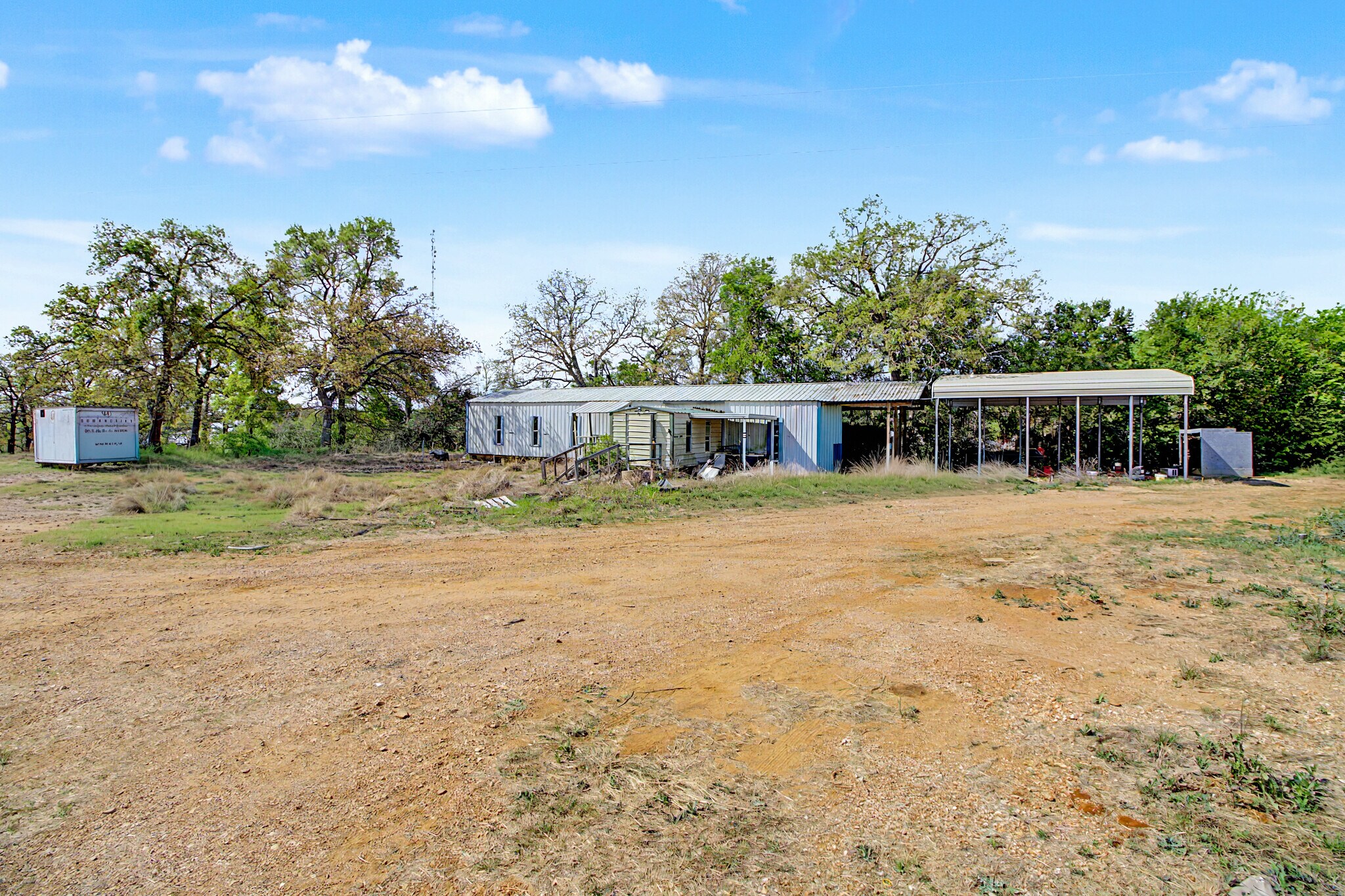 N Hwy 77 hwy, Lincoln, TX for Sale