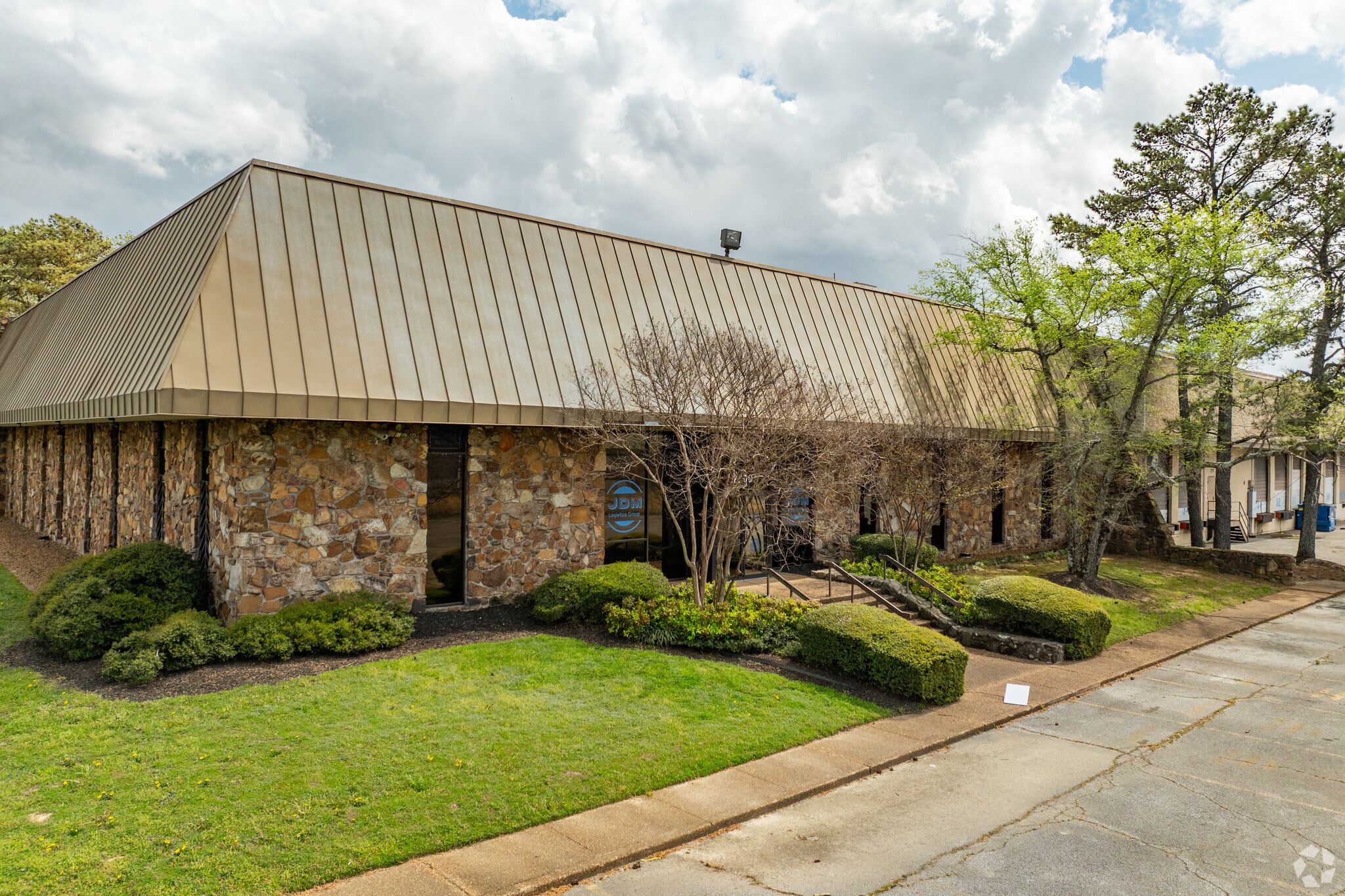 2900 Datsun Dr, Memphis, TN for Rent