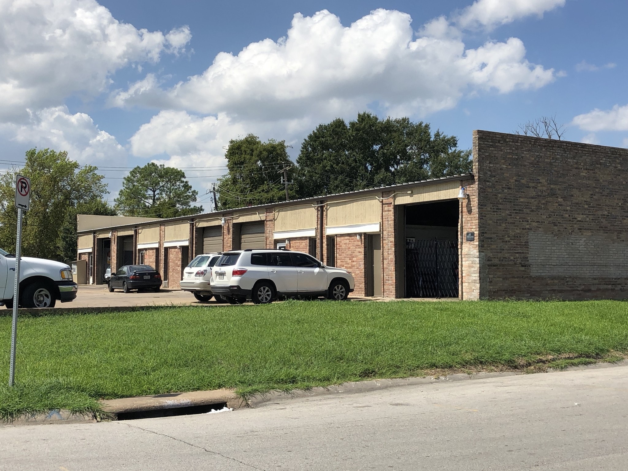 7000 Baneway Dr, Houston, TX for Rent