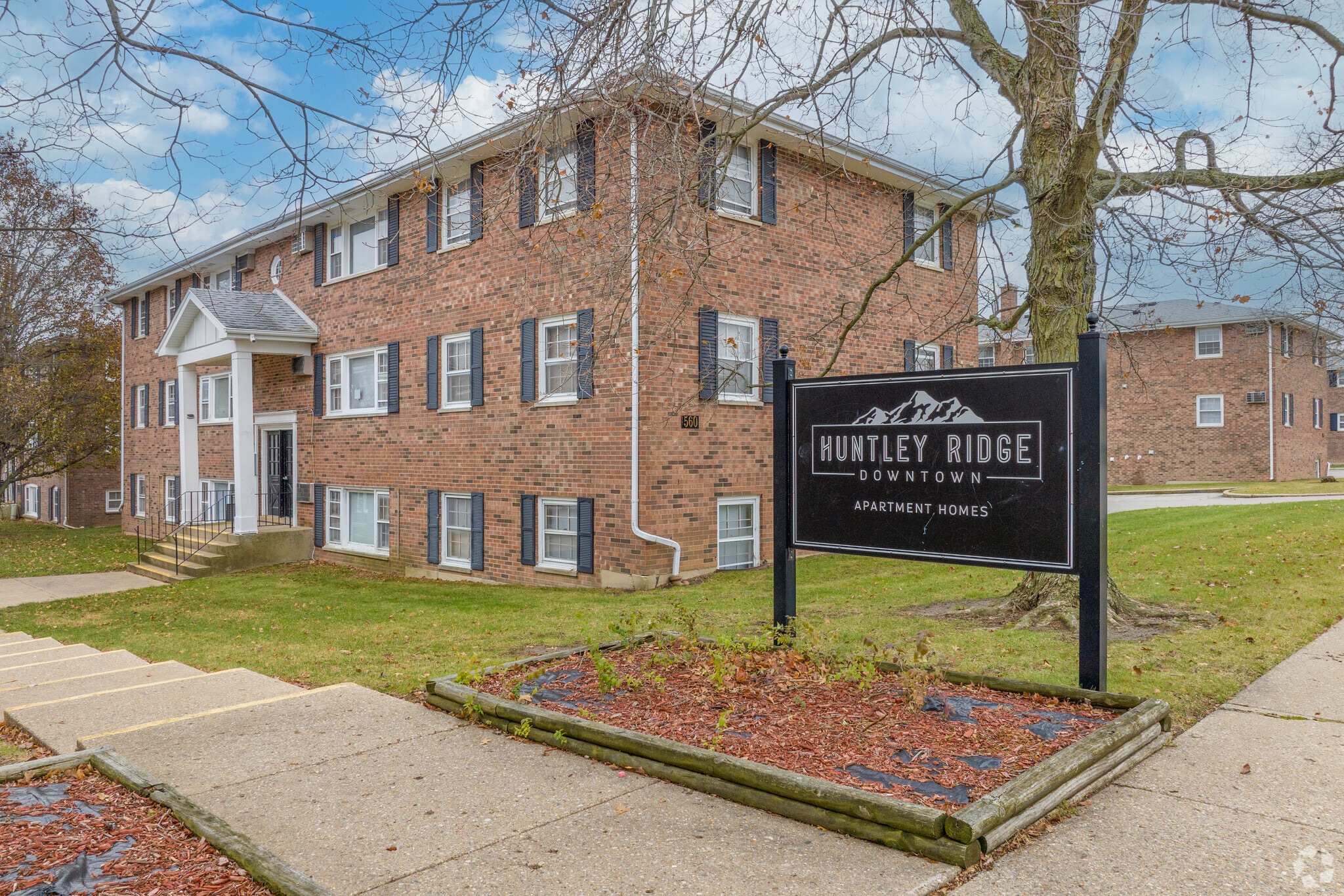 552 S Church St, Decatur, IL for Sale