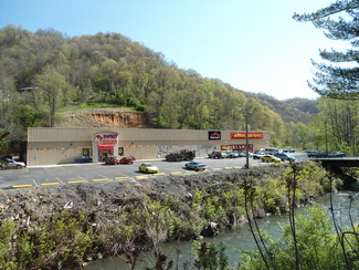 Welch, WV Retail - 715-1021 Virginia Ave