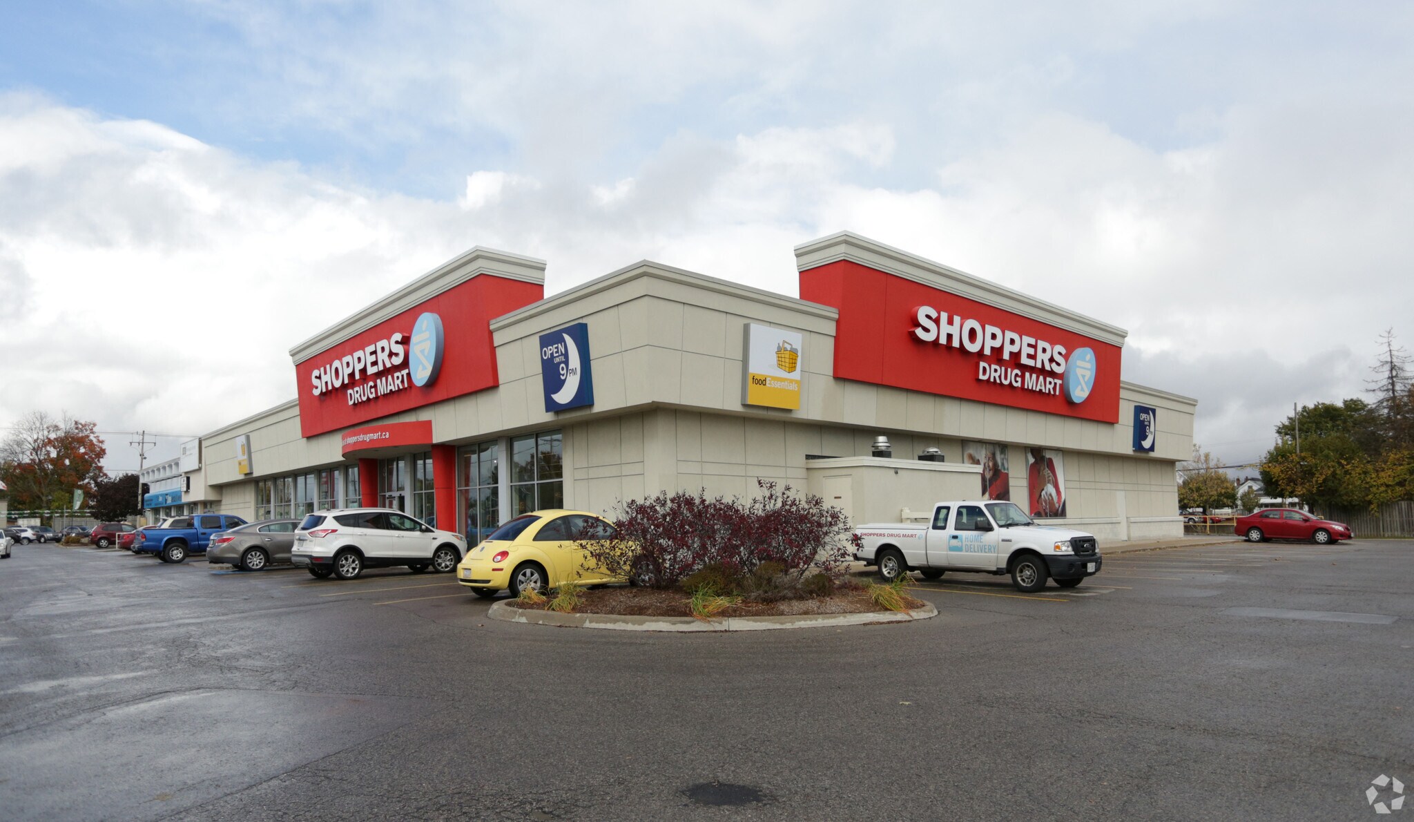 1657 Dundas St, London, ON for Rent