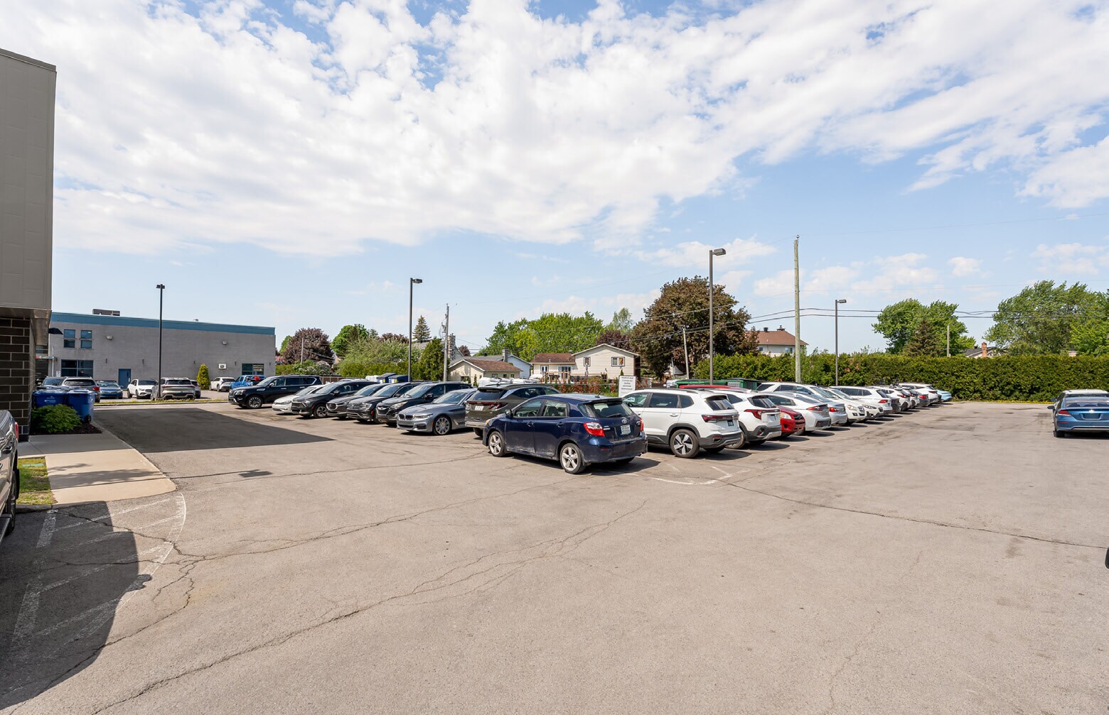 557 Rue Notre-Dame, Repentigny, QC for Sale