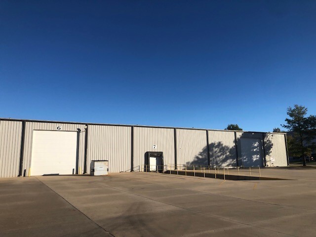 8001 Mid America Blvd, Oklahoma City, OK for Rent