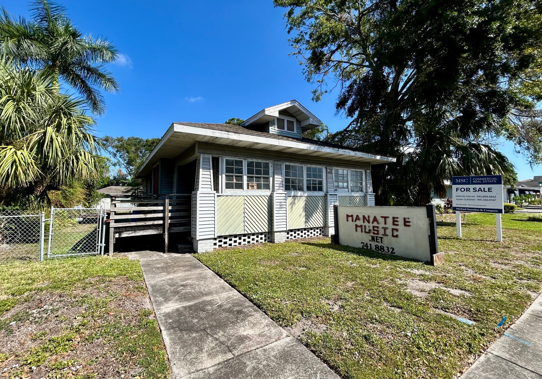 2710 W Manatee Ave, Bradenton, FL for Sale