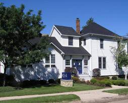 236 Webster St, Batavia, IL for Rent