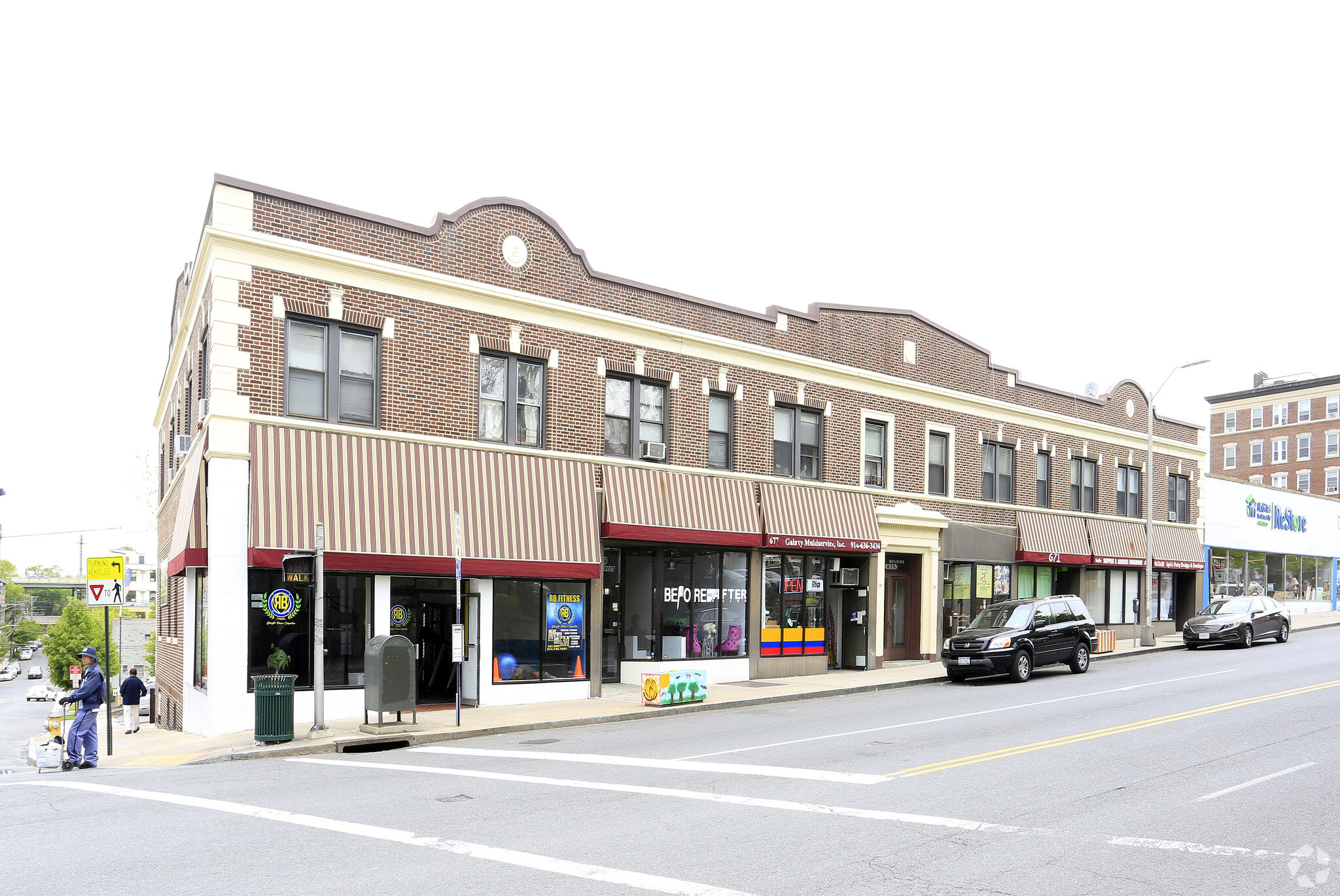 669-681 Main St, New Rochelle, NY for Rent