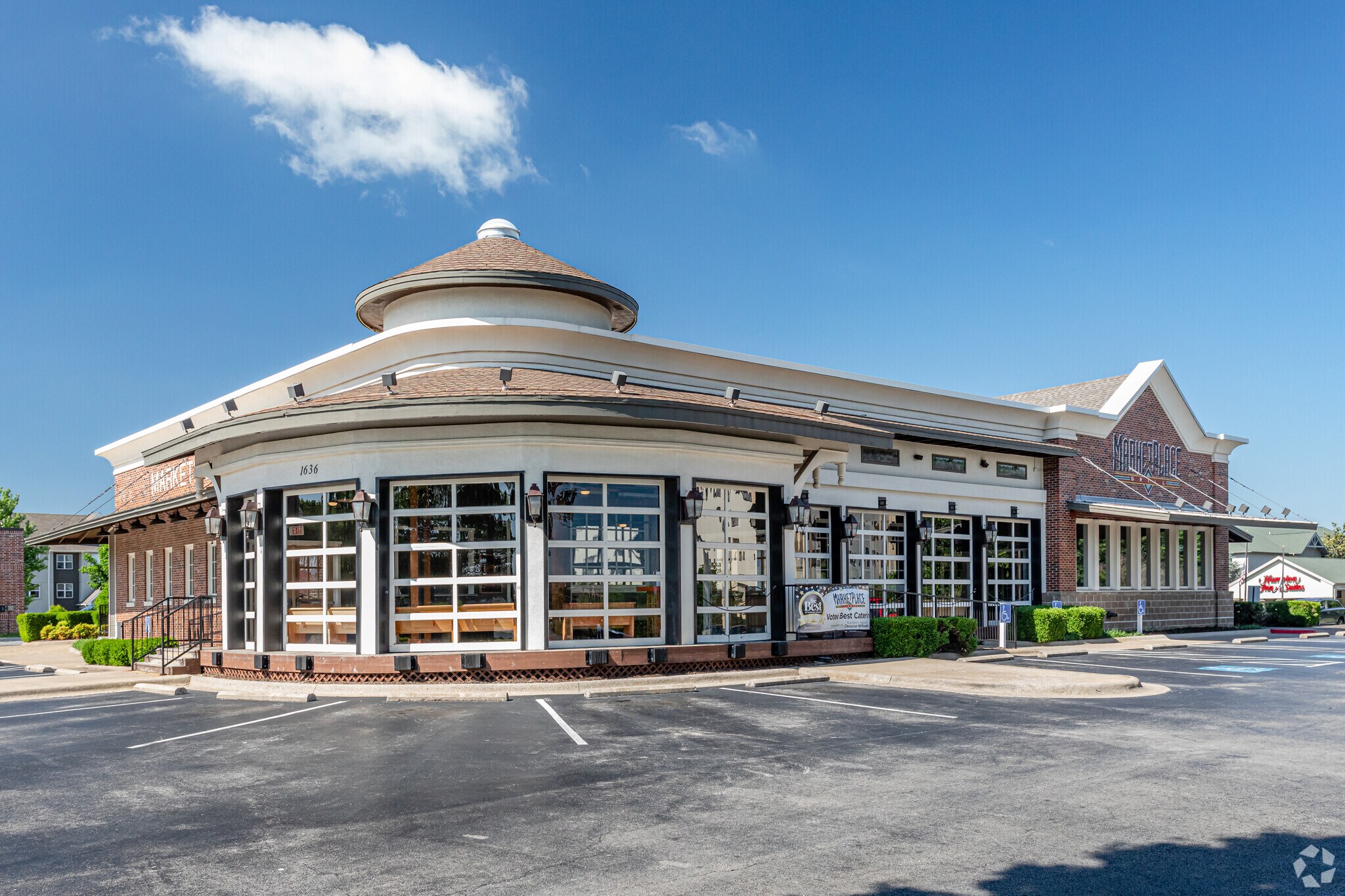 1636 S 48th St, Springdale, AR for Sale