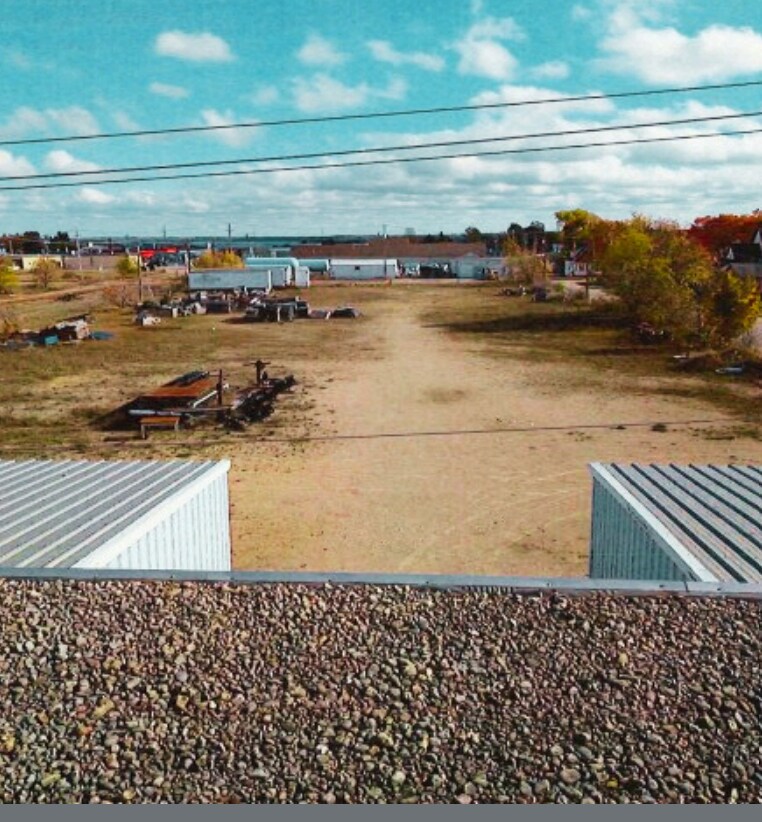 103 N 12 St, Gladstone, MI for Sale