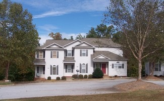 Greer, SC Apartments - 106-118 Huntress Dr