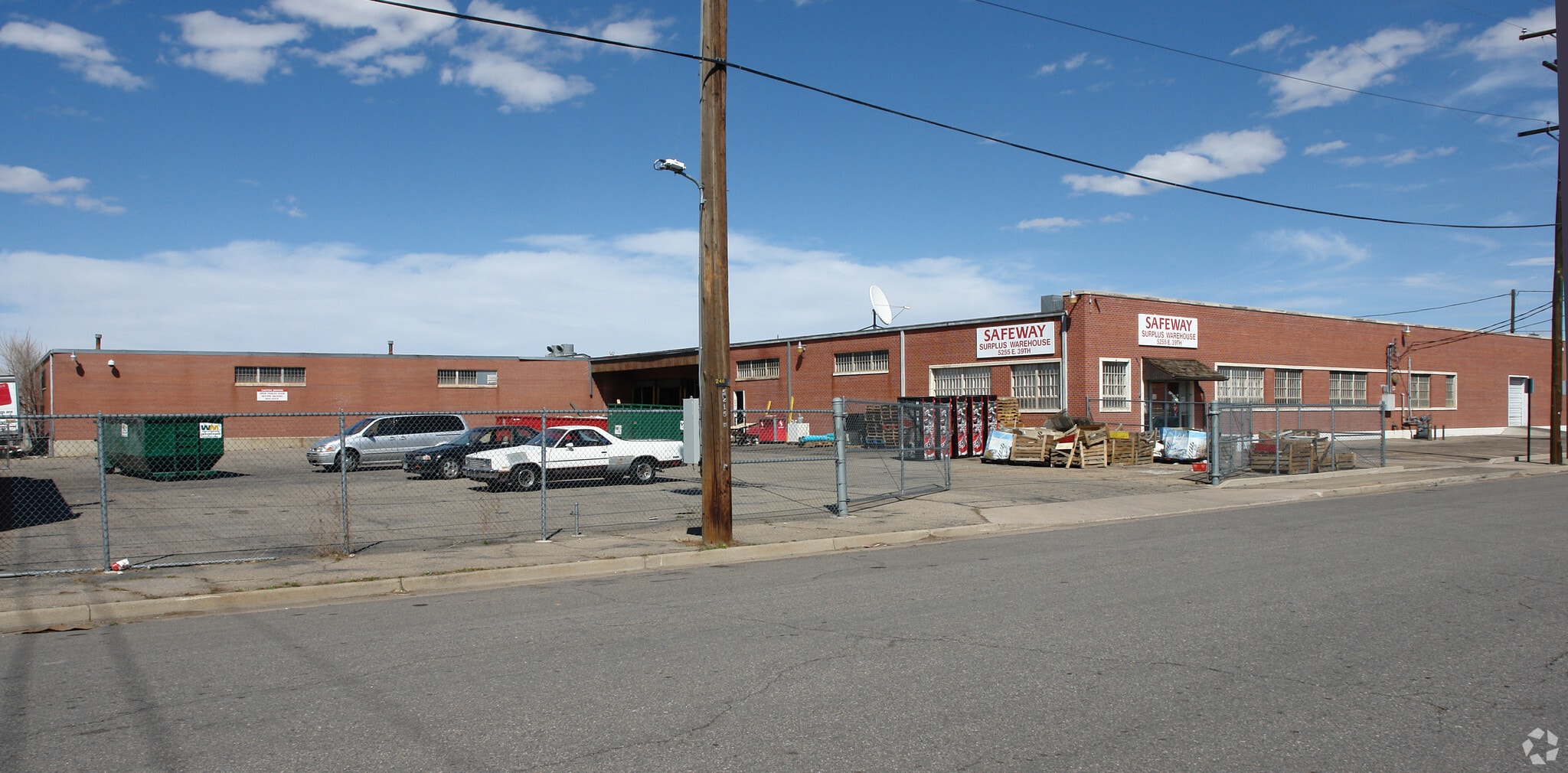 5301 E 39th Ave, Denver, CO for Rent