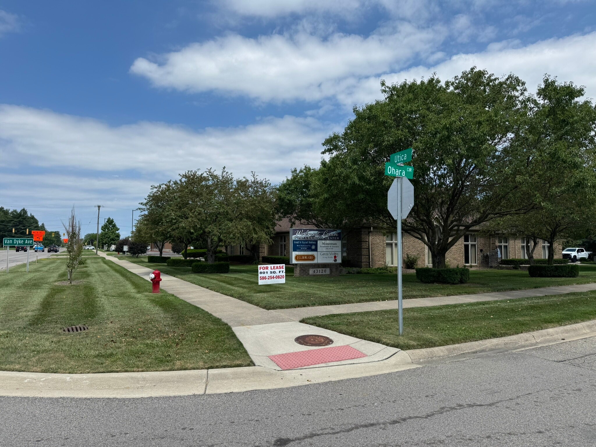 43120 Utica Rd, Sterling Heights, MI for Rent