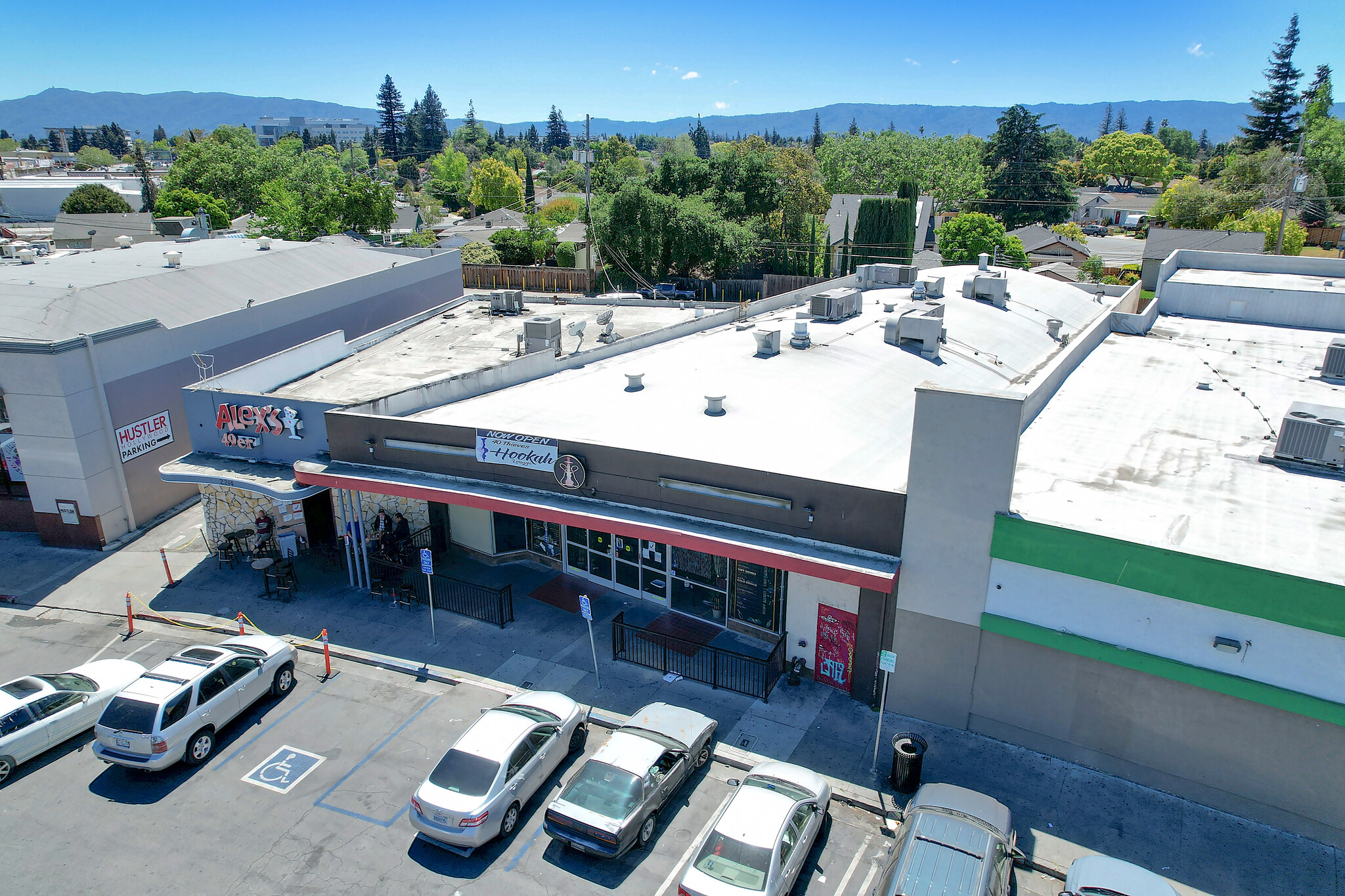 2220 Business Cir, San Jose, CA for Sale