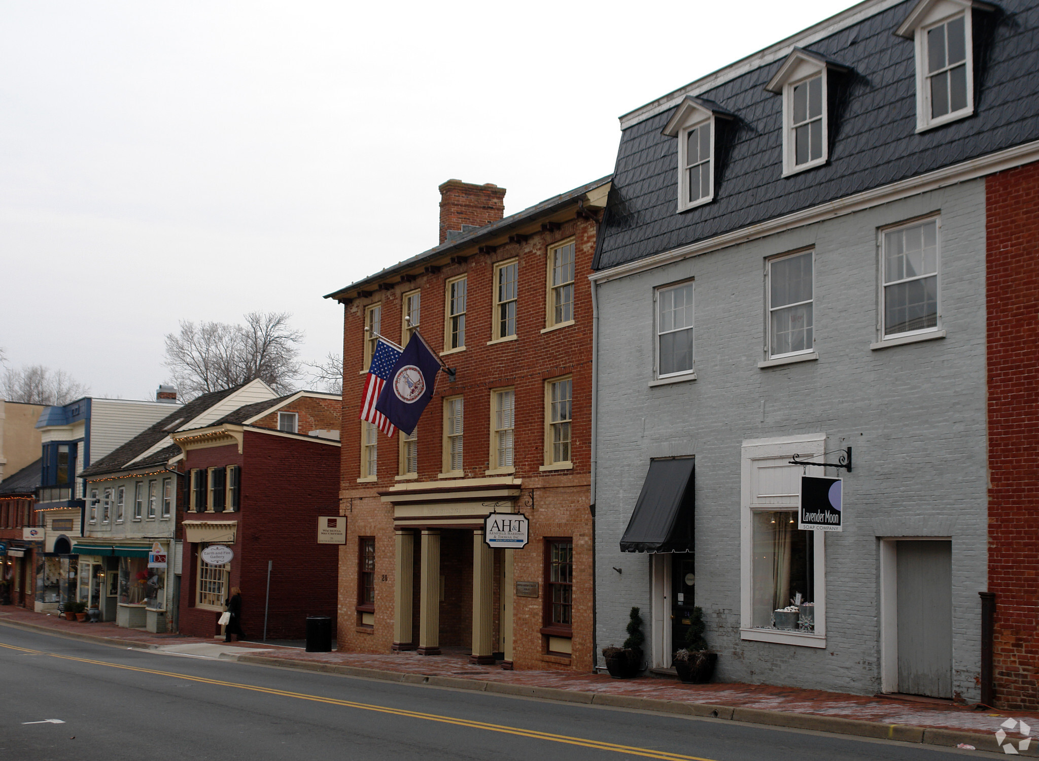 20 S King St, Leesburg, VA for Rent