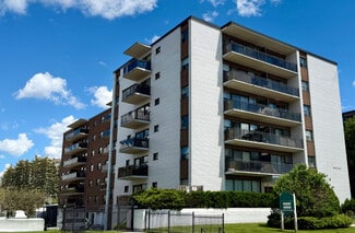Toronto, ON Apartments - 1059 Don Mills Rd