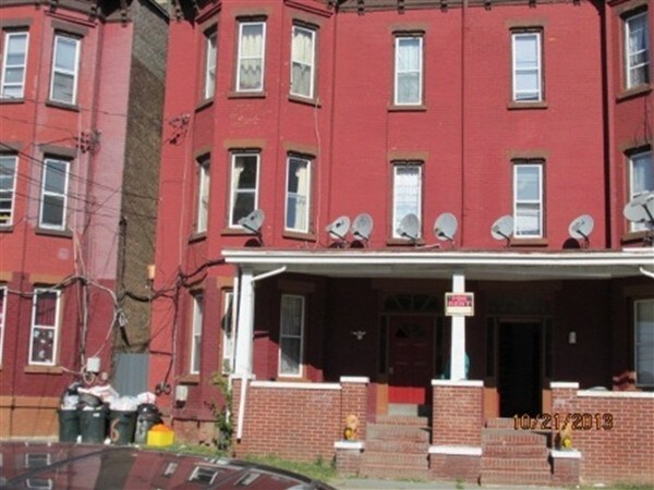 96 Overlook Pl, Newburgh, NY for Sale