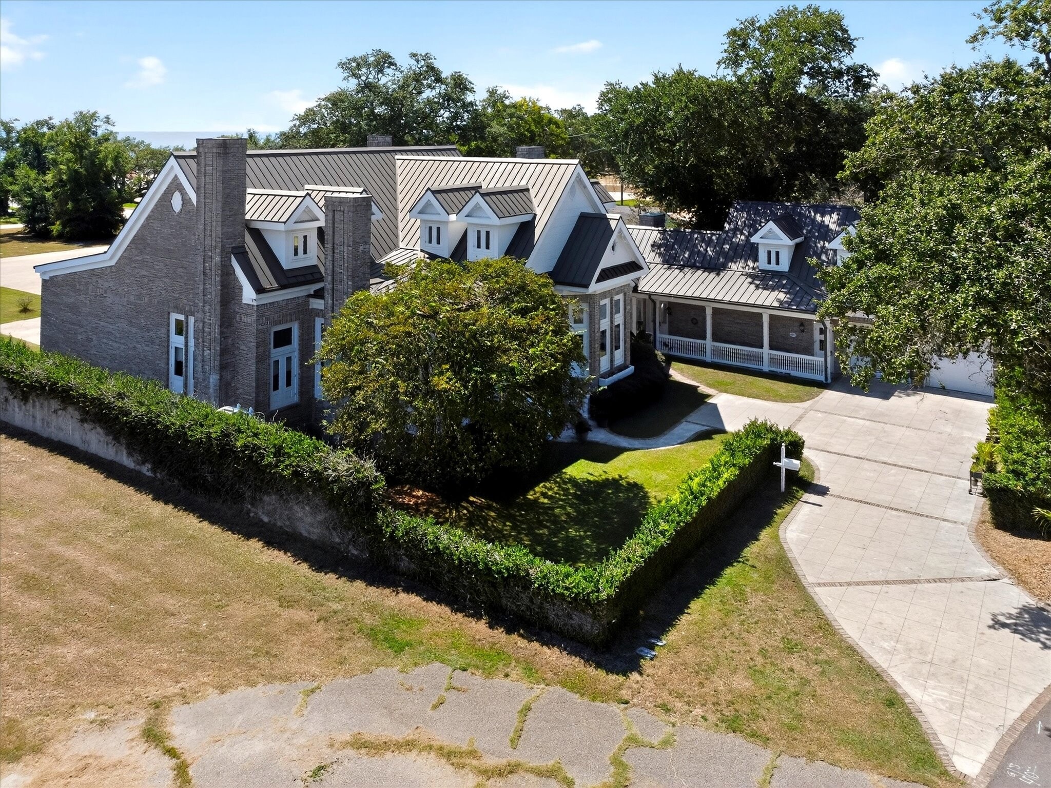 1611 Glenn Swetman St, Biloxi, MS for Sale