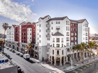 Los Angeles, CA Retail - 2700 S Figueroa St