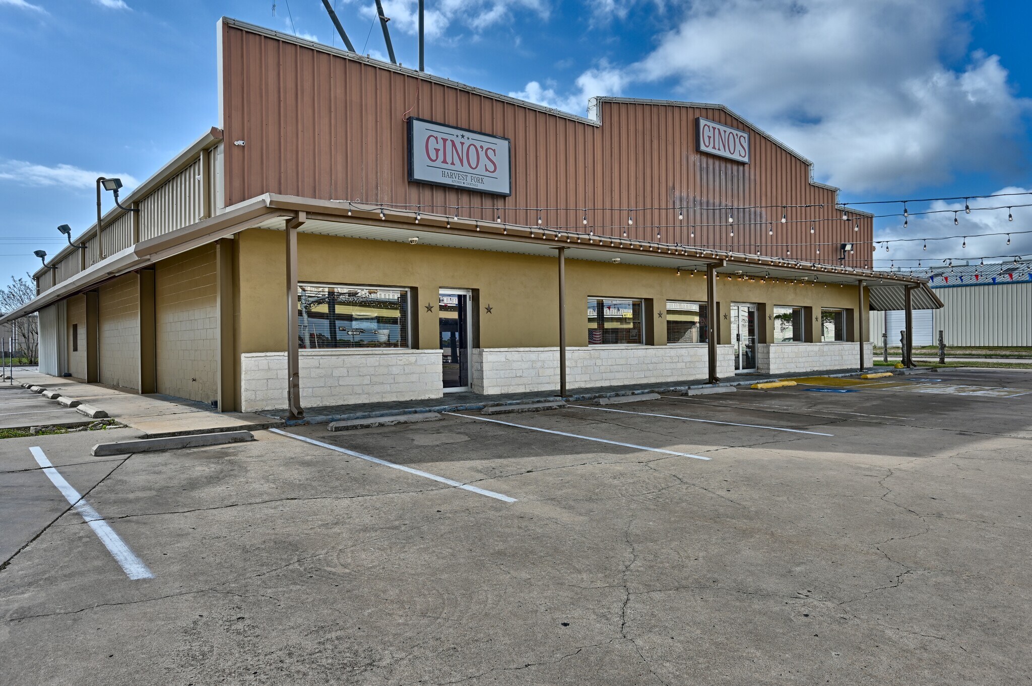 2100 Highway 290 E, Brenham, TX for Sale