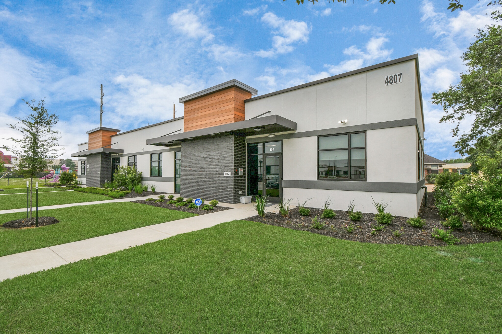 4807 Sugar Grove Blvd, Stafford, TX for Rent