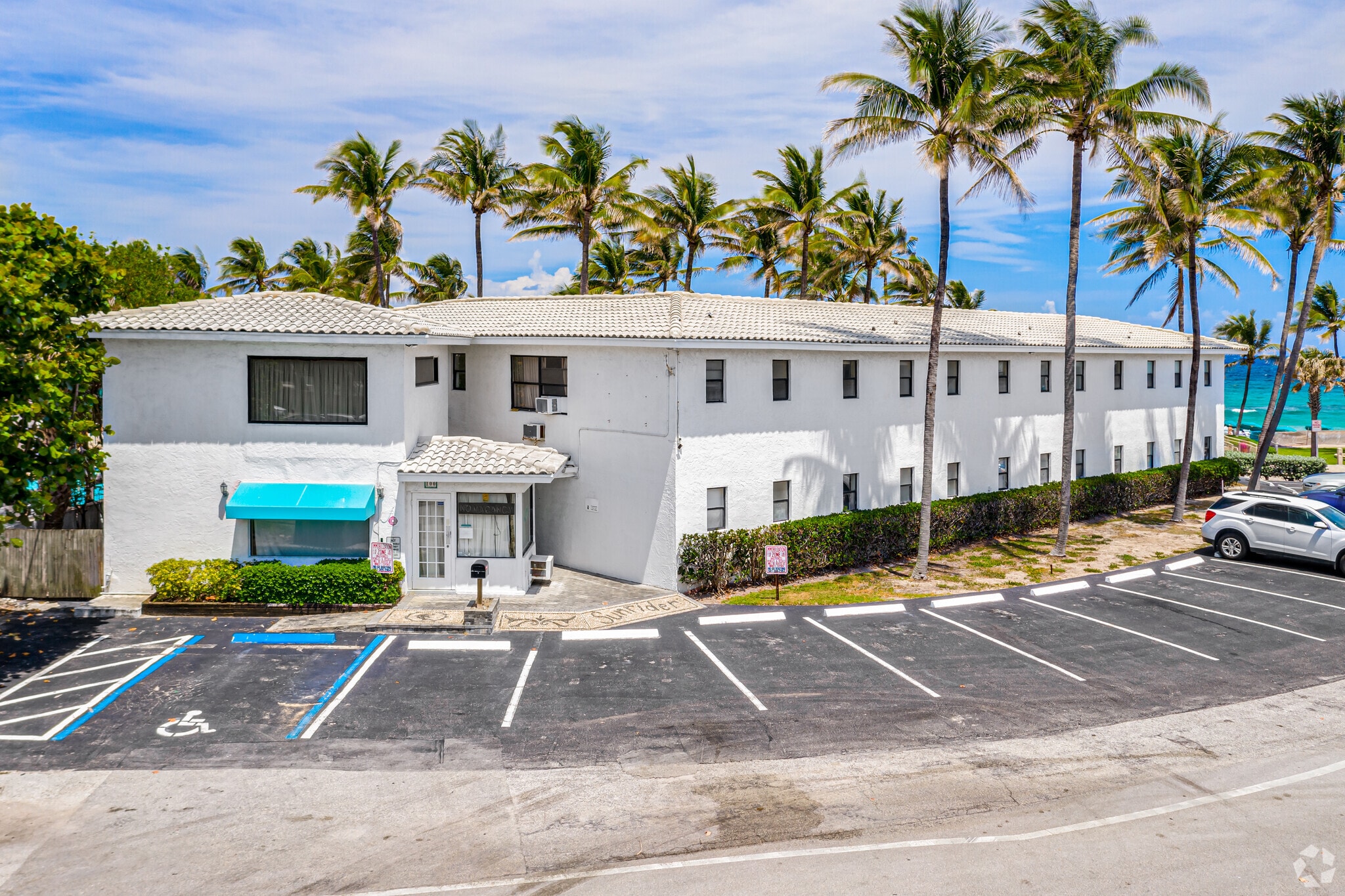 100 NE 20th Ter, Deerfield Beach, FL for Sale