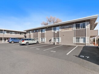 Reno, NV Apartments - 207 Hillcrest Dr