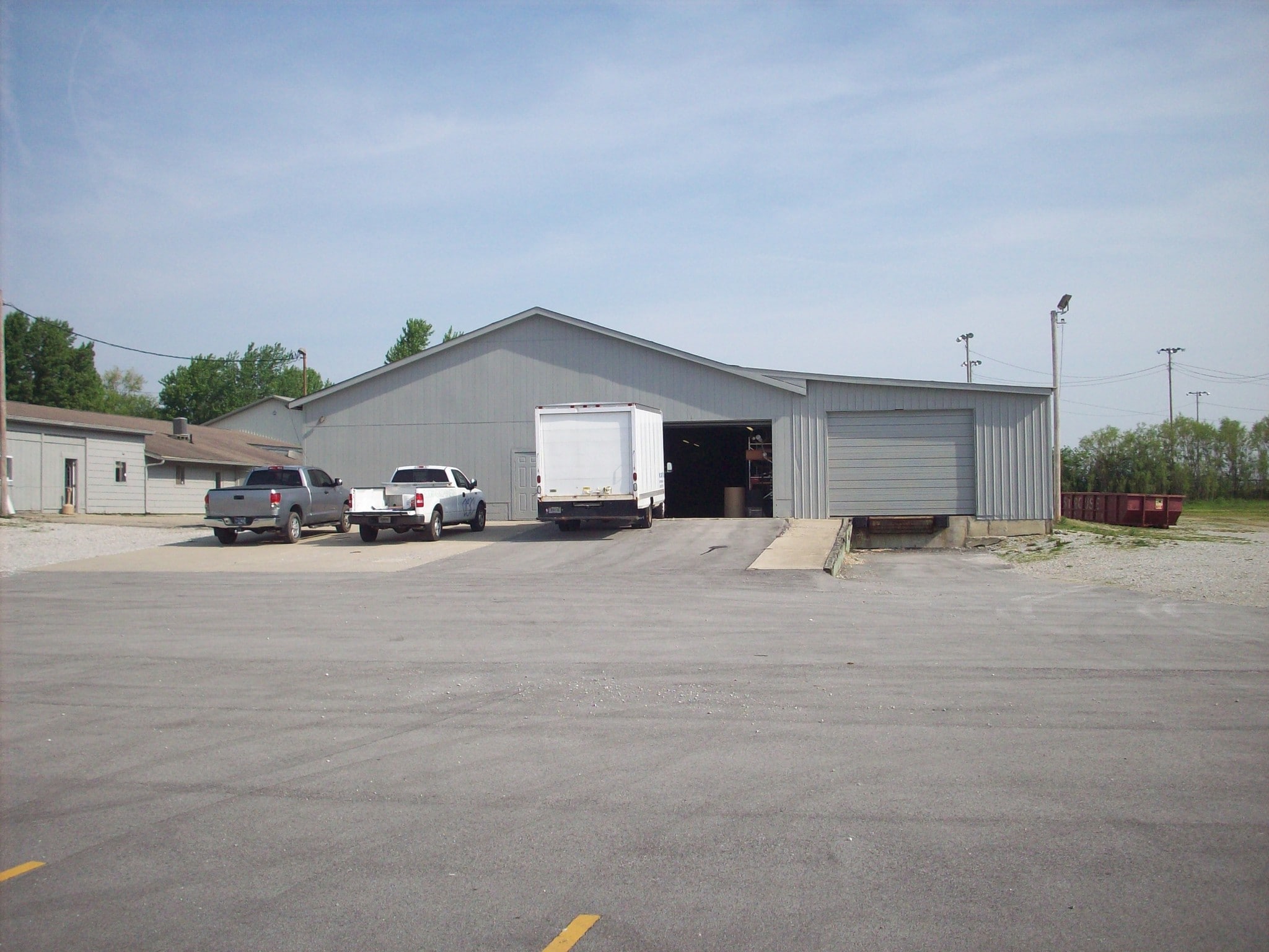 594 N Front St, Whiteland, IN for Sale