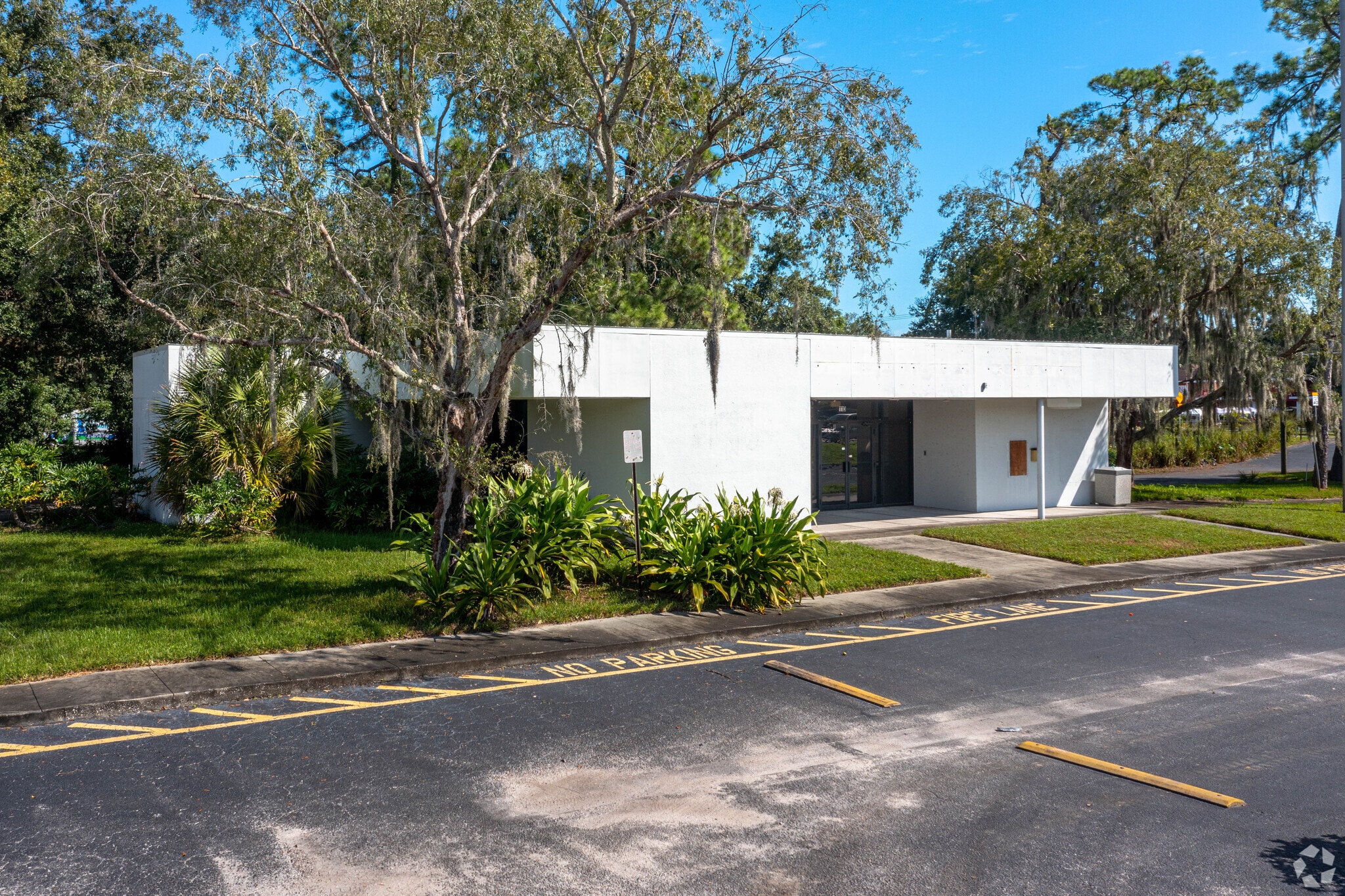 110 W Bloomingdale Ave, Brandon, FL for Rent