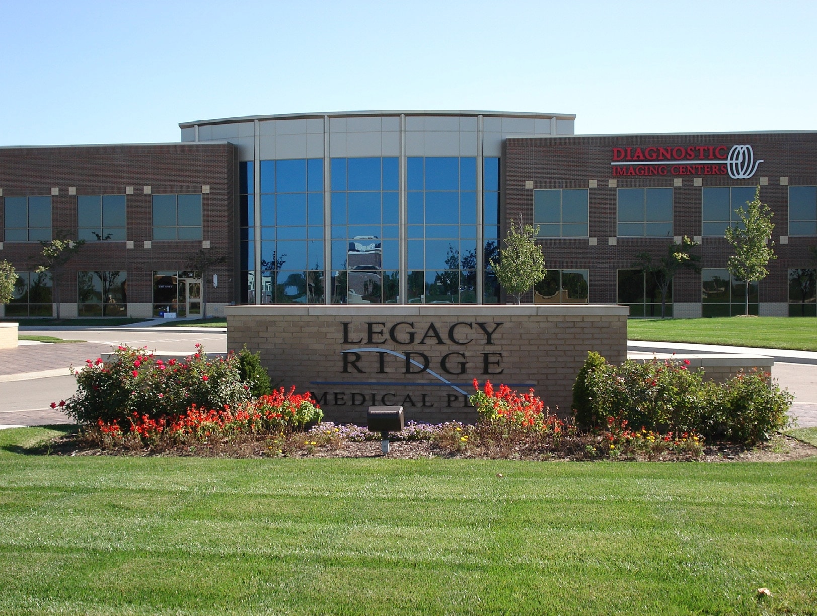 301 NE Mulberry St, Lee's Summit, MO for Rent