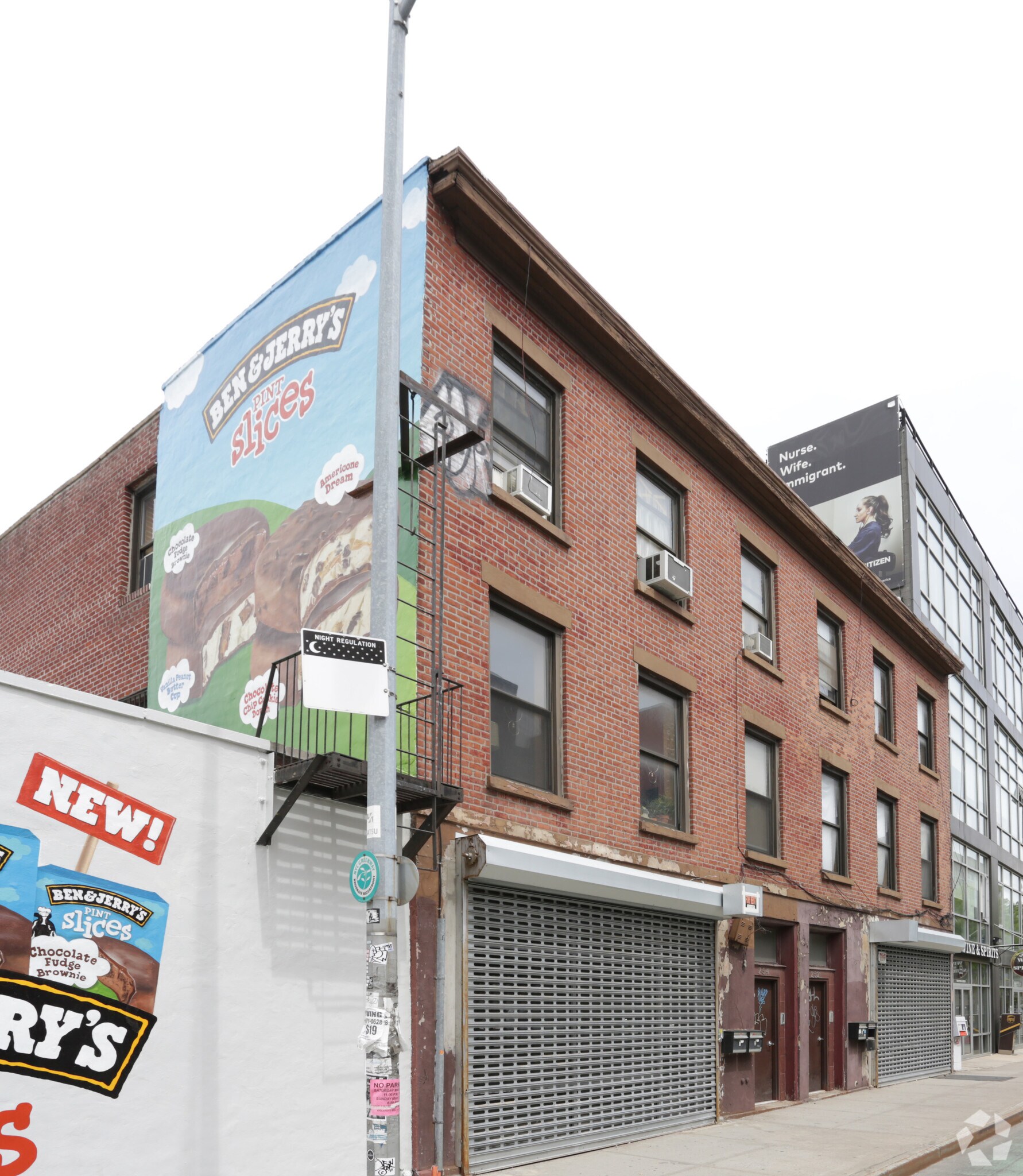 252-254 Kent Ave, Brooklyn, NY for Rent