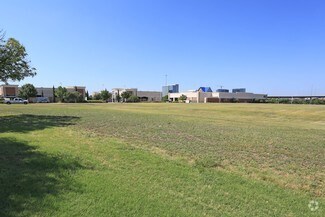 2201-2333 Parkwood Blvd