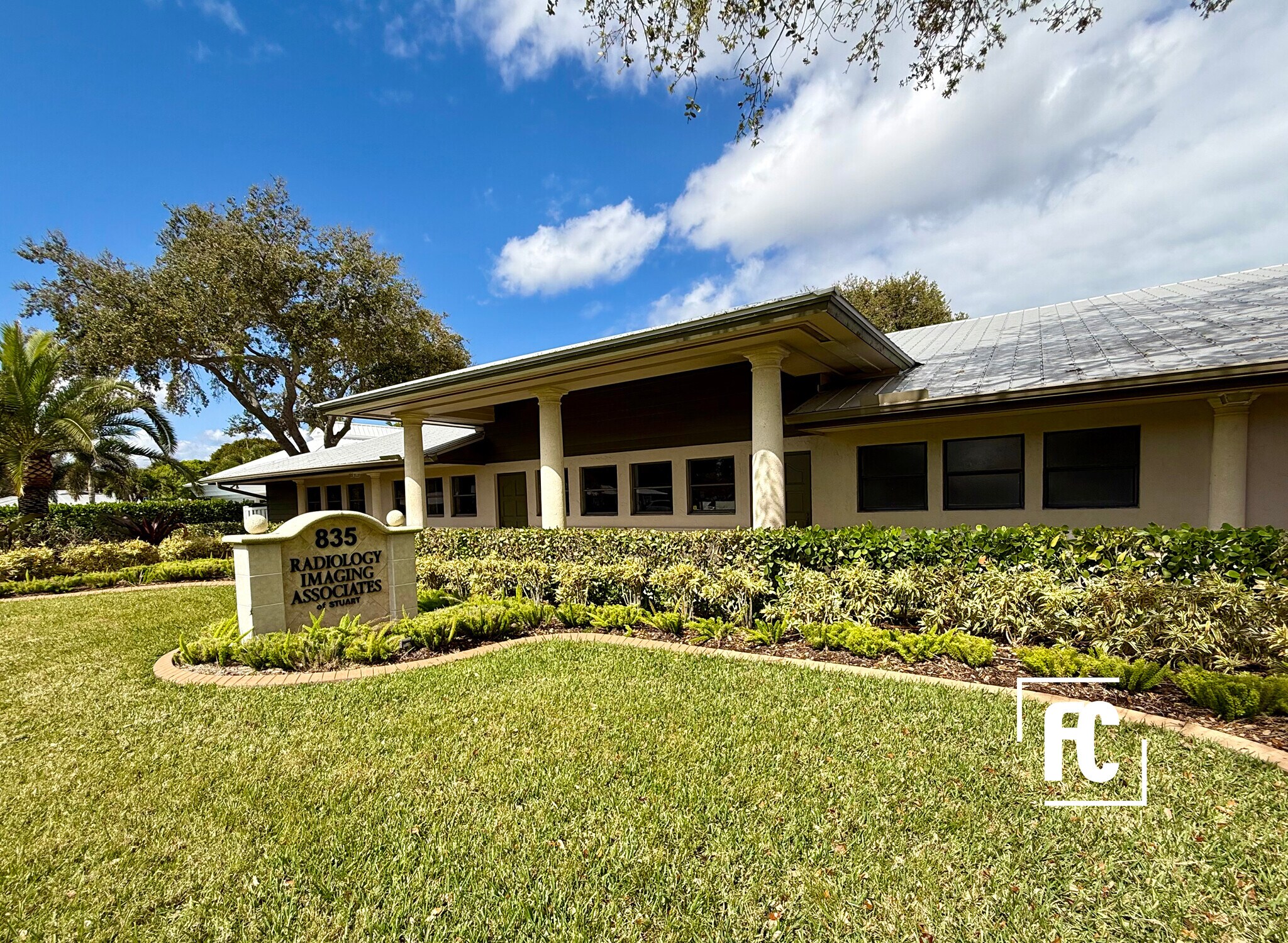 835 SE Osceola St, Stuart, FL for Sale