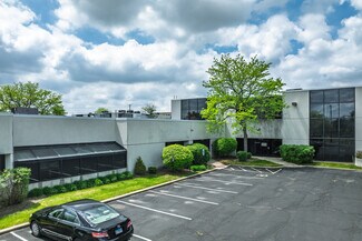 Schaumburg, IL Office - 105-195 W Central Rd