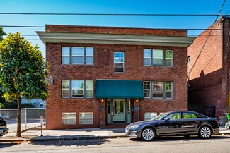 Portland, OR Apartments - 2136 NW Johnson St