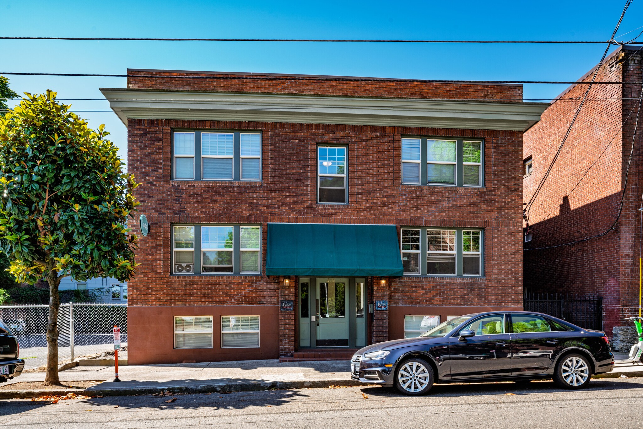 2136 NW Johnson St, Portland, OR for Sale