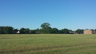 Grand Prairie, TX Industrial Land - 2201-2211 W Pioneer Pky