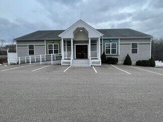 8 CHARLESVIEW RD  