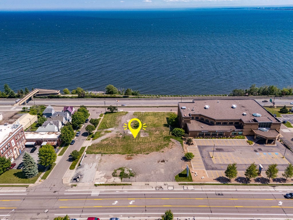1530 London Rd, Duluth, MN for Sale