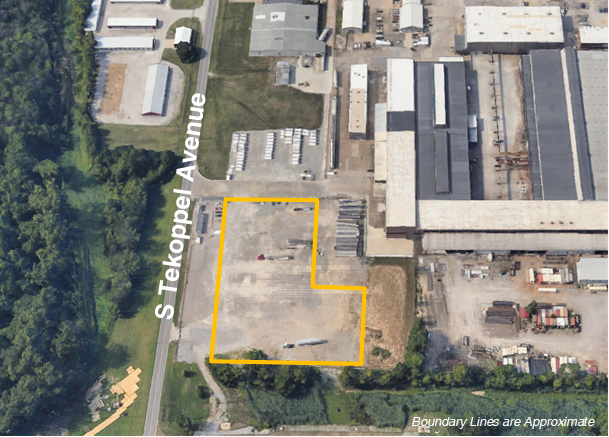 590 S Tekoppel Ave, Evansville, IN for Rent