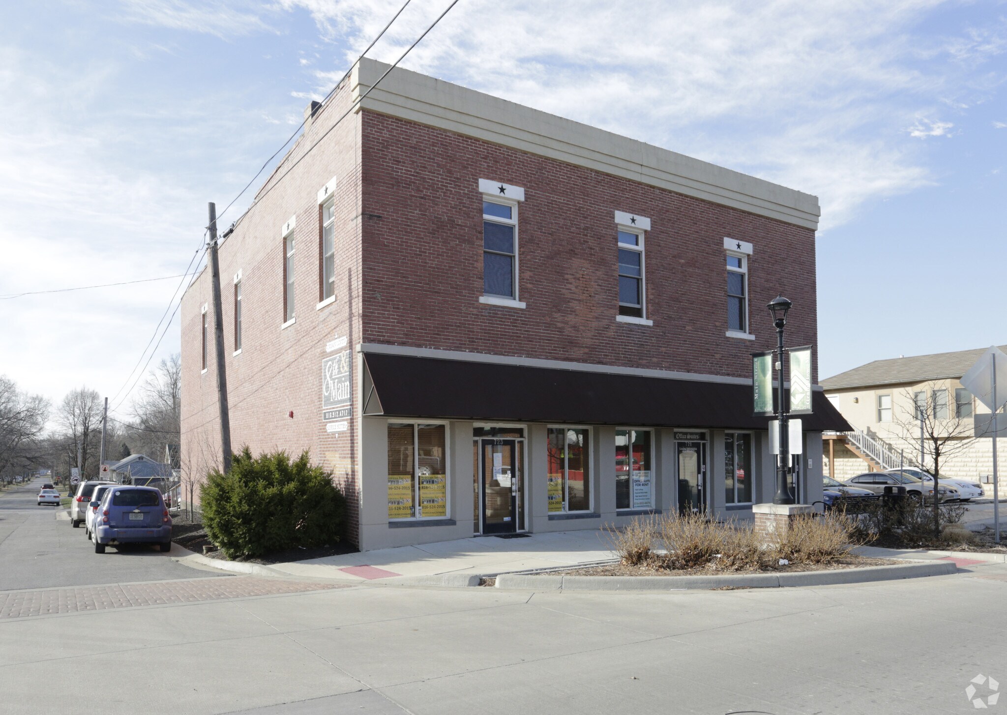 719-723 Main St, Grandview, MO for Rent
