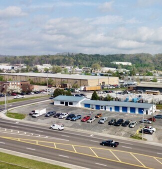 Knoxville, TN undefined - 2833 Western Ave