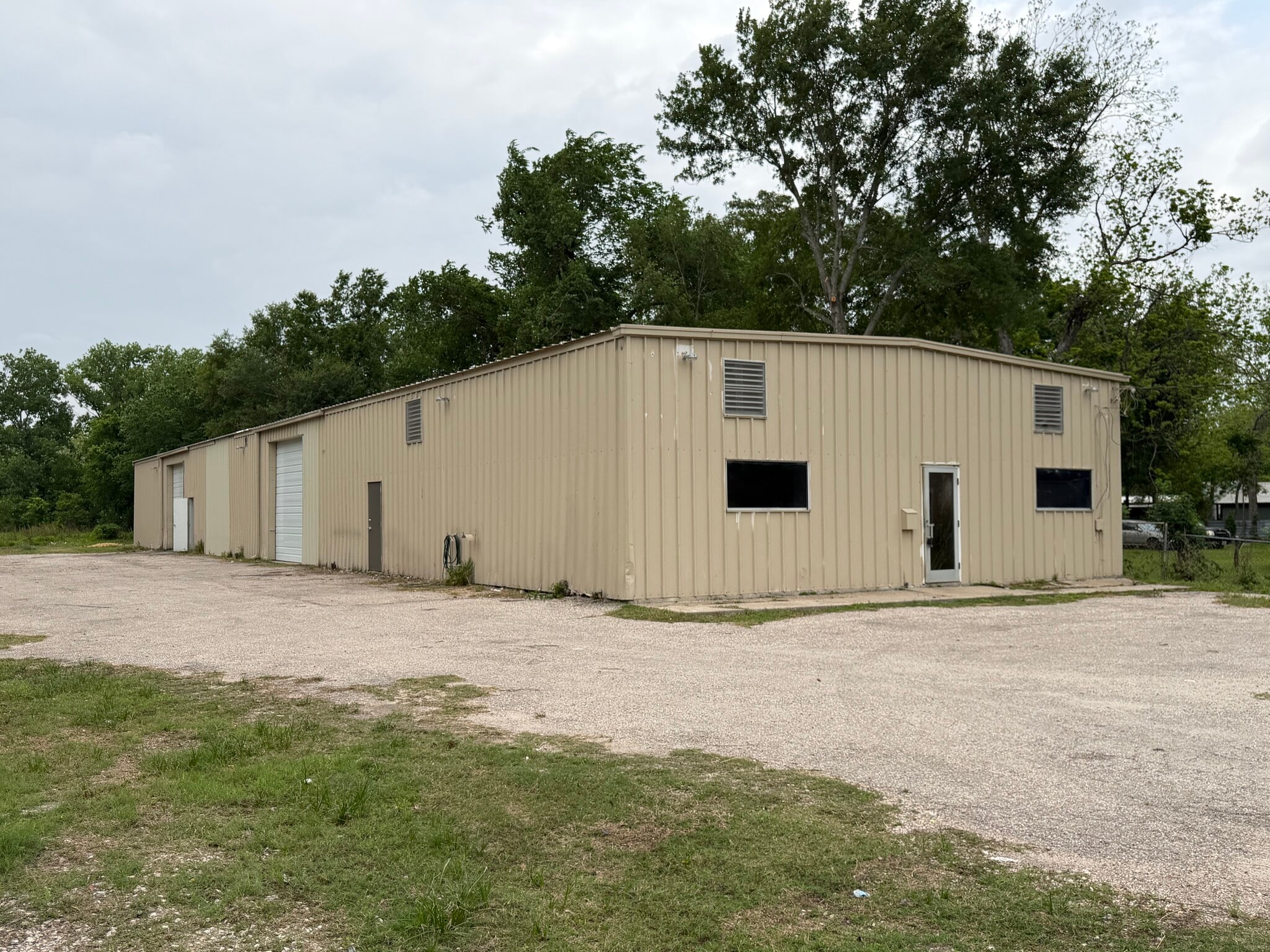 11901 Vickery St, Houston, TX for Sale