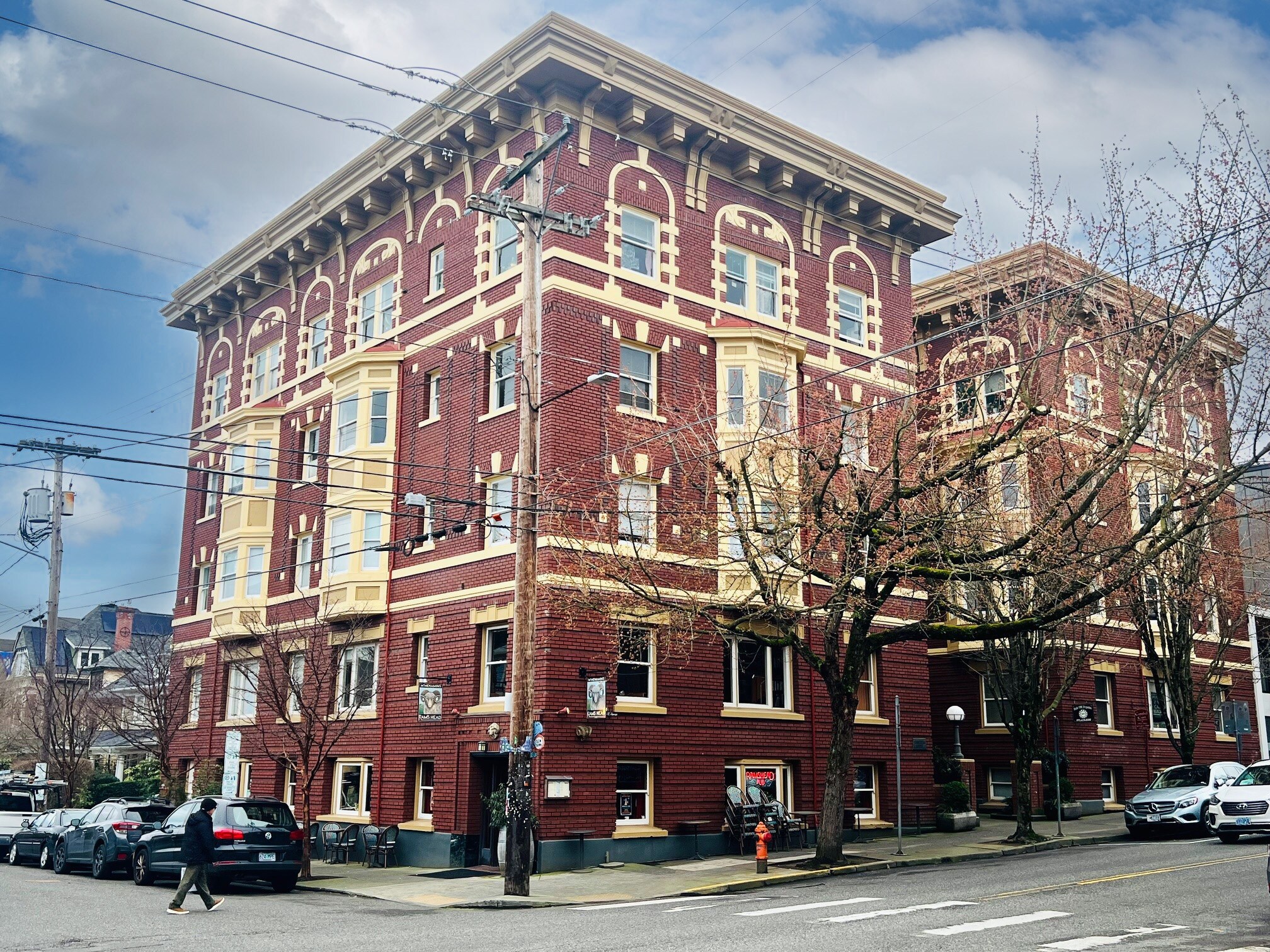 2282 NW Hoyt St, Portland, OR for Rent