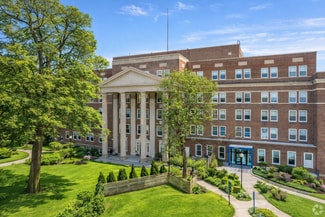 Philadelphia, PA Office, Office/Medical, Retail, Flex - 3300 Henry Ave