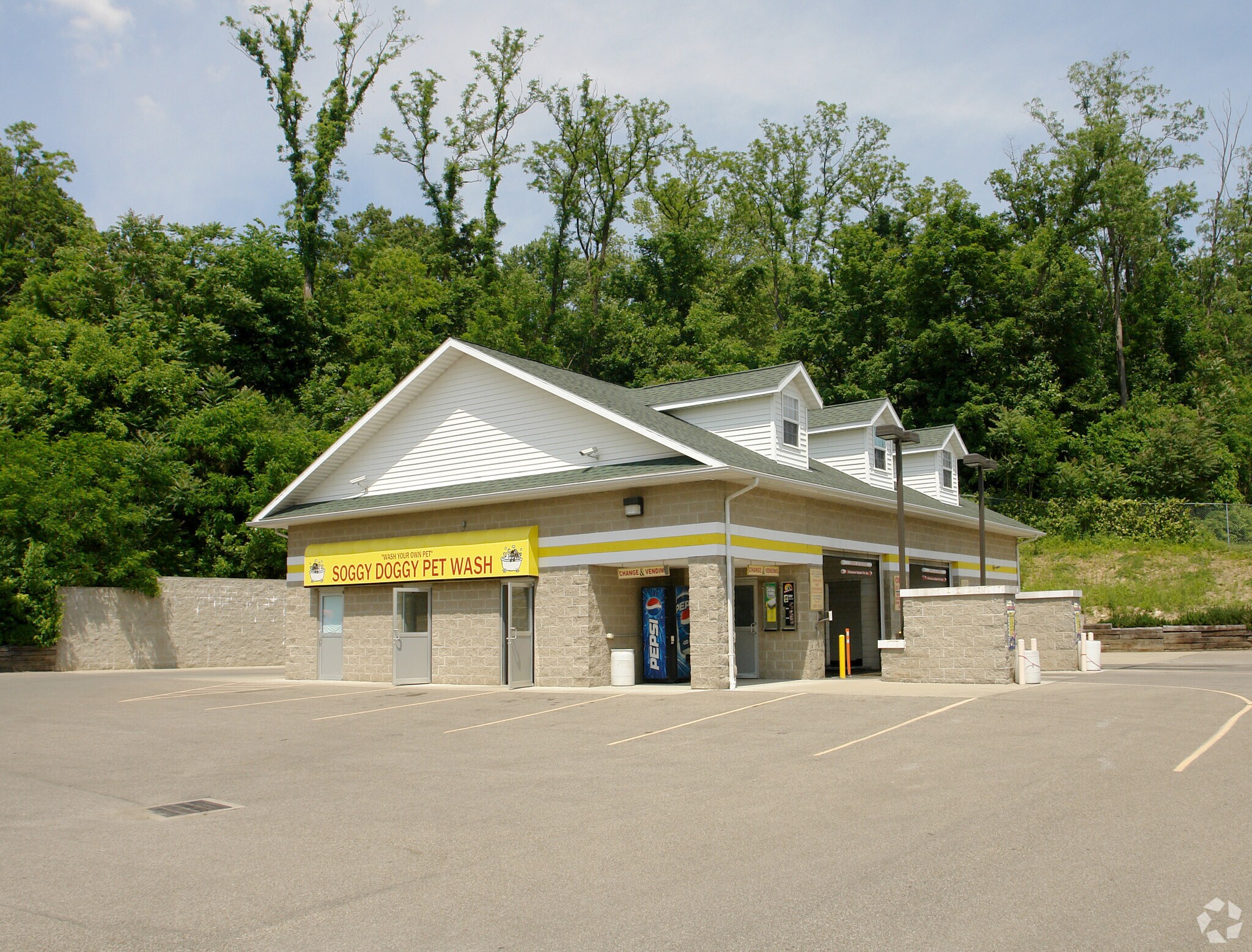 2455 Maysville Pike, Zanesville, OH for Sale