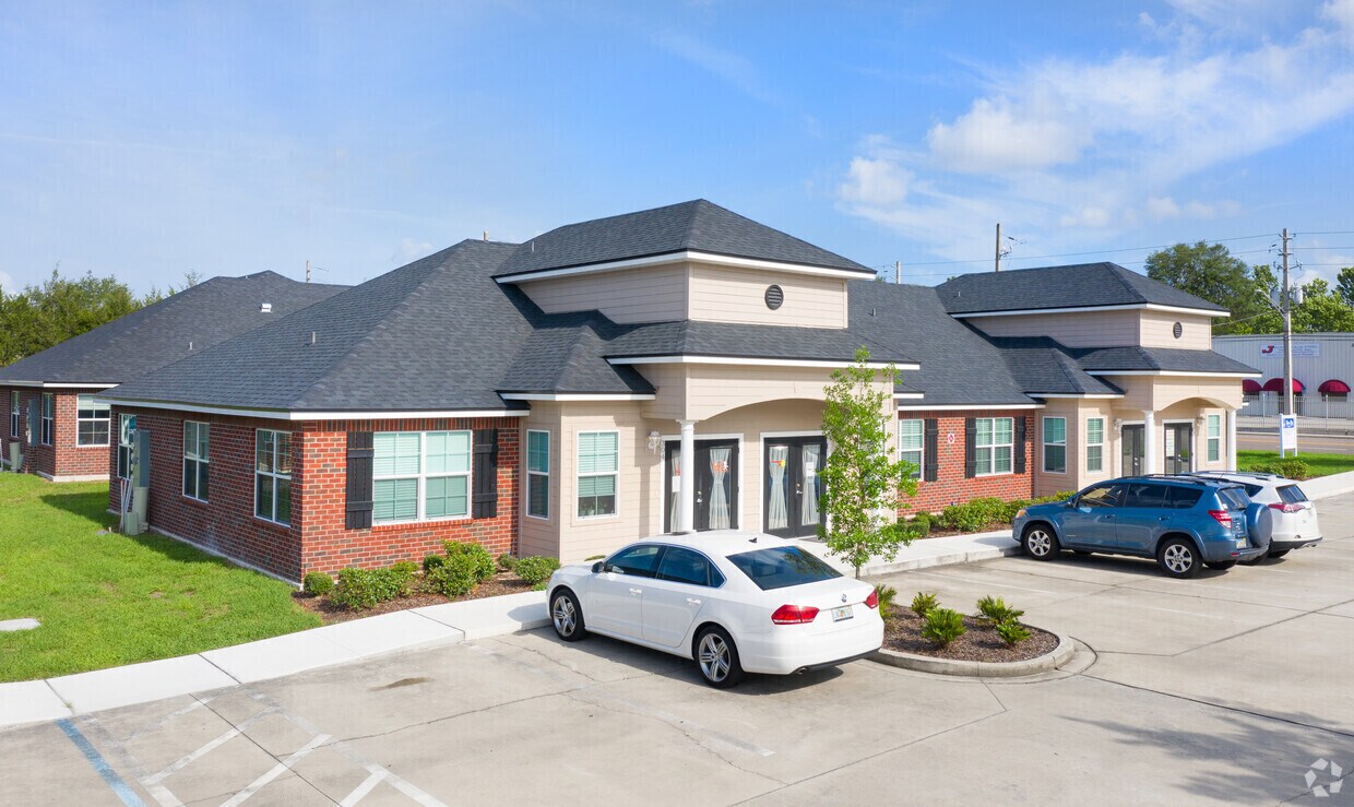 6100 Greenland Rd, Jacksonville, FL for Rent
