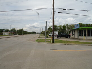 Pearland, TX Retail - 1631 N Main St