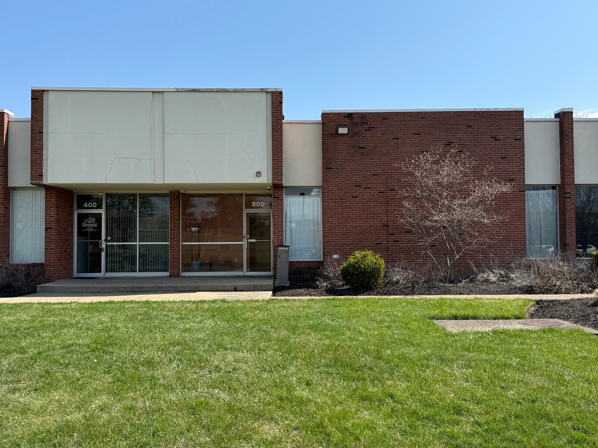 121 Friends Ln, Newtown, PA for Rent