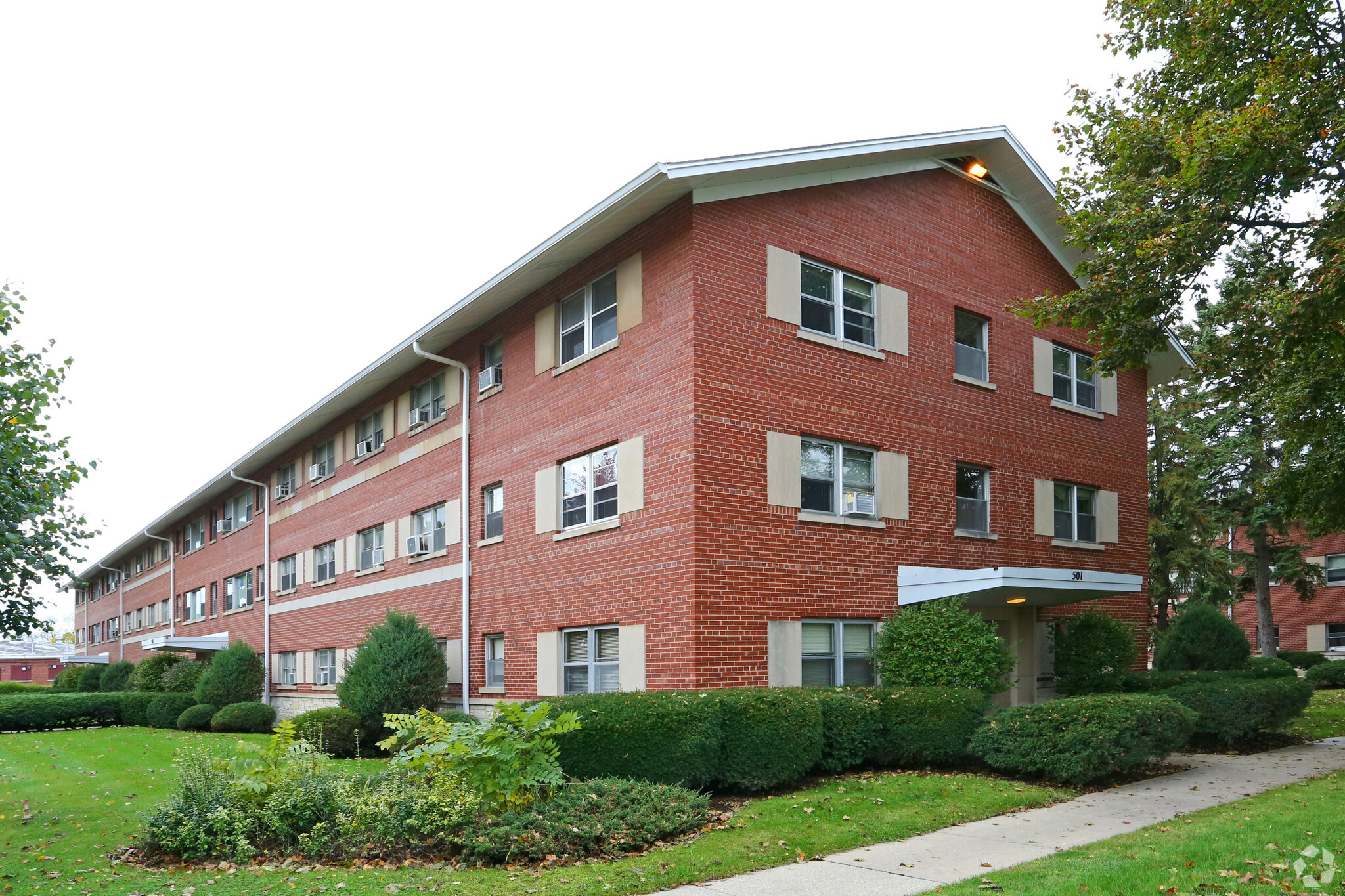 501-551 W Euclid Ave, Arlington Heights, IL for Sale